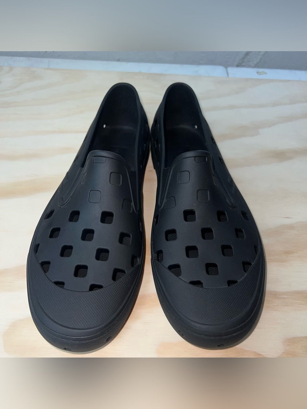 Vans MTE Slip-On Mule TRK Mens Size US 11 Black NEW